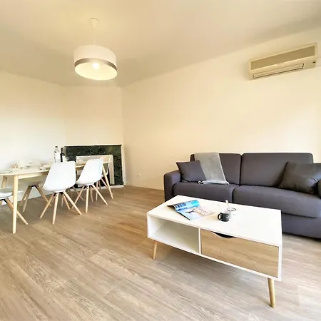 Sacre Coeur 6 Couchages Аяччо