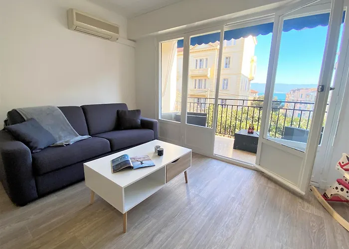 Apartment Sacre Coeur 6 Couchages