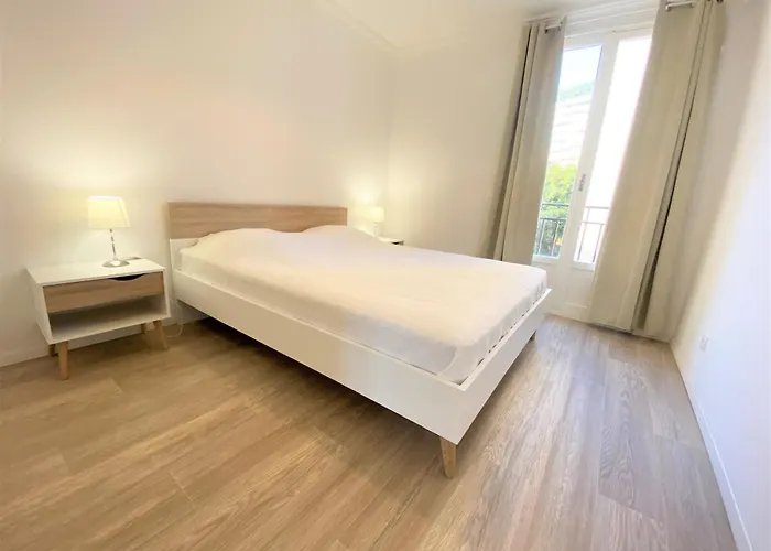 Sacre Coeur 6 Couchages Apartment